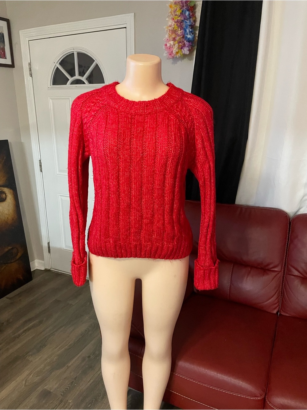 Red Cable Knit Women's Sweater - Classic Crewneck small Anna
